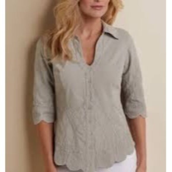 Soft Surroundings NWT Petite Small Embroidered Black Button-Up Blouse With Scall - Picture 7 of 7